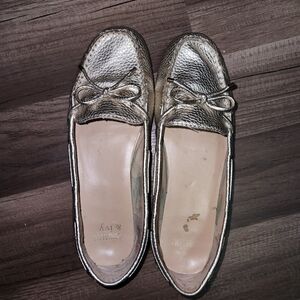 Crown & Ivy Malya Gold Slip On Moccasin Shoes Womens Size 8